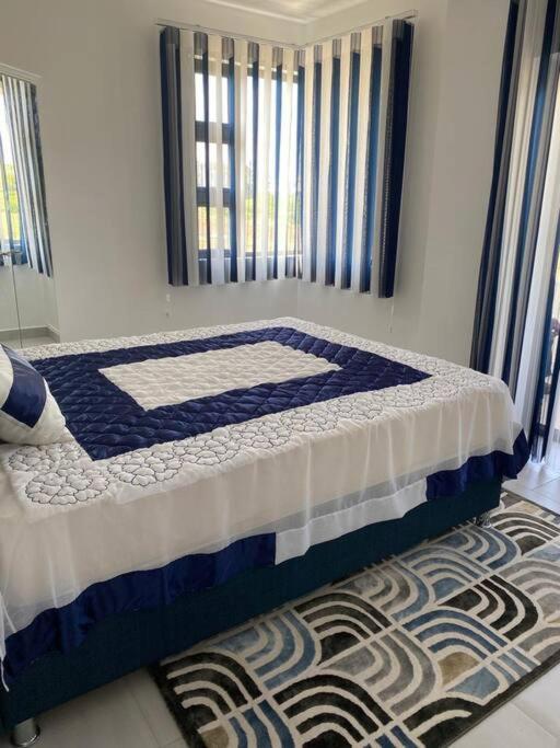 Stylish & Luxury 2-Bed Parkside Apart With Pool Vacoas-Phoenix المظهر الخارجي الصورة