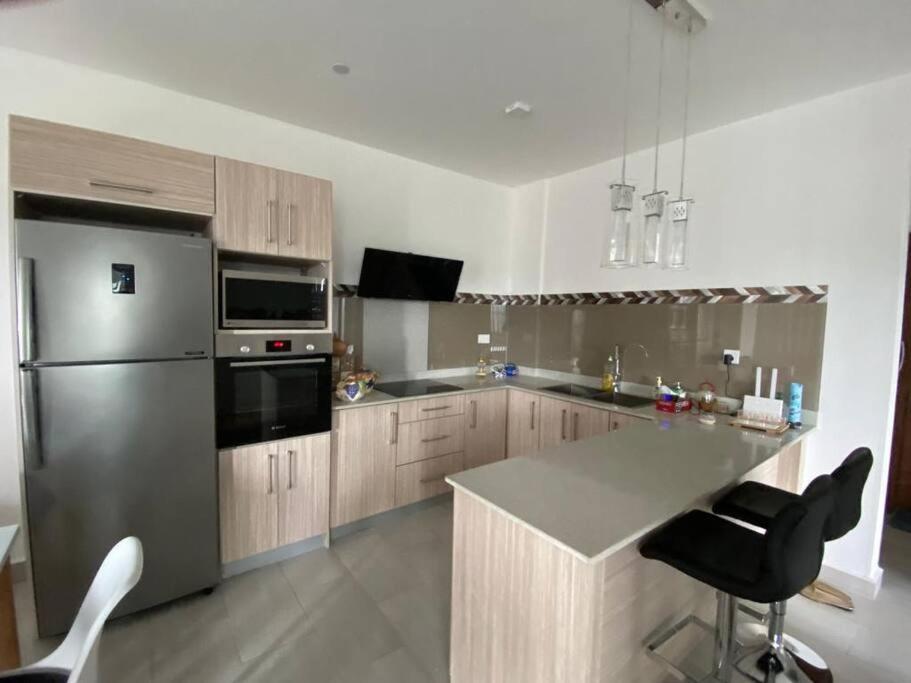 Stylish & Luxury 2-Bed Parkside Apart With Pool Vacoas-Phoenix المظهر الخارجي الصورة