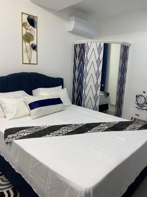 Stylish & Luxury 2-Bed Parkside Apart With Pool Vacoas-Phoenix المظهر الخارجي الصورة